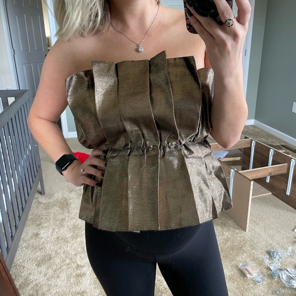 NWT Do + Be Strapless Cocktail Top Small